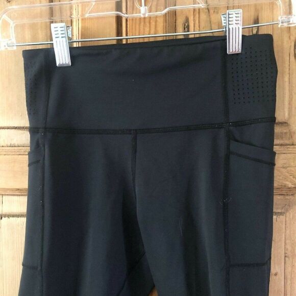 Lilybod Women's Size XS Black Biker Shorts Athletic Cropped Pockets Workout Gym - Picture 3 of 7